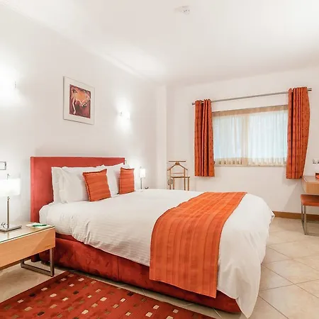 Casa Monte Cristo - Orange Lagos